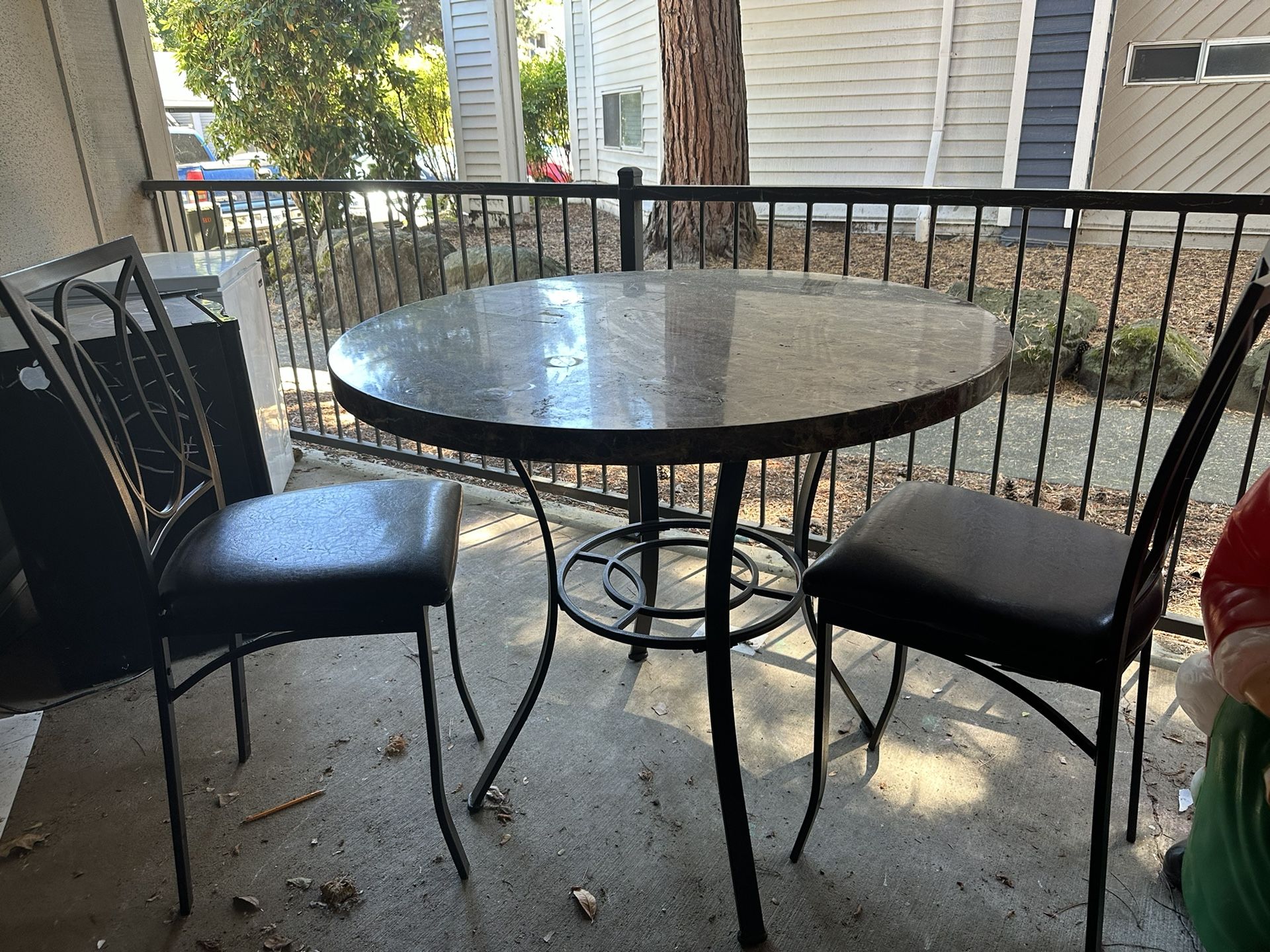 Kitchen Table With Chairs