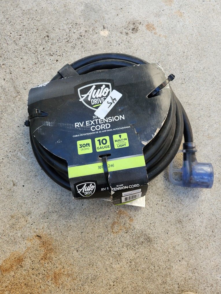 RV EXTENSION CORD 30 ft