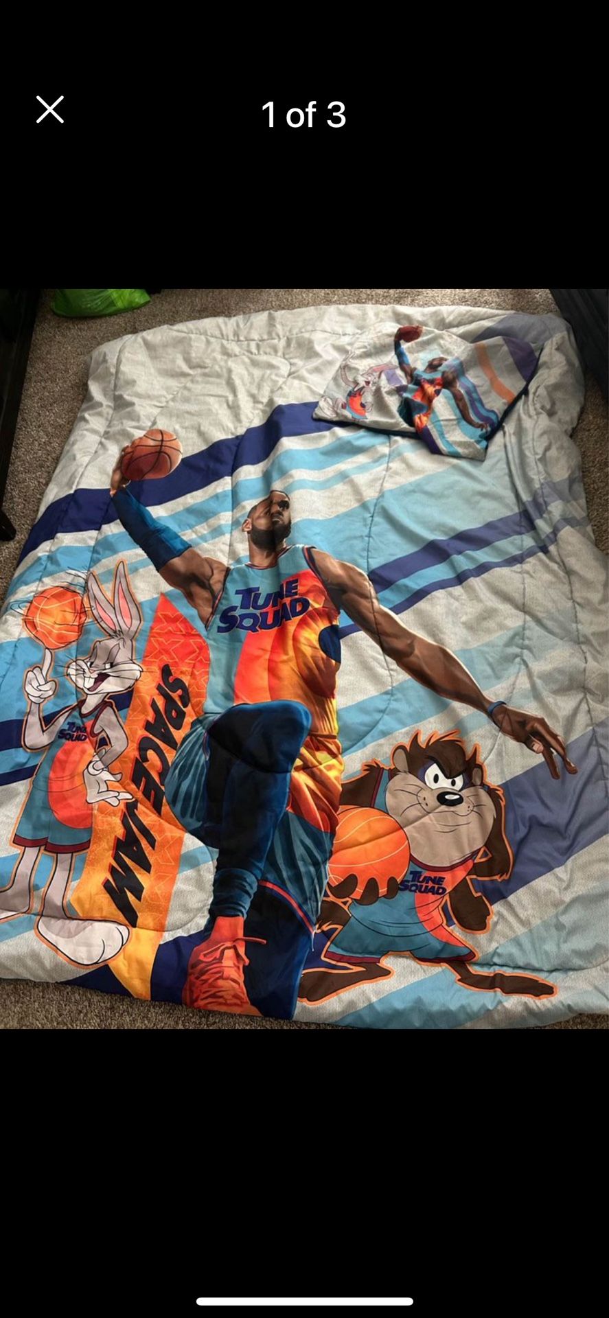 Used twin LeBron James “Space Jam” Bed Comforter