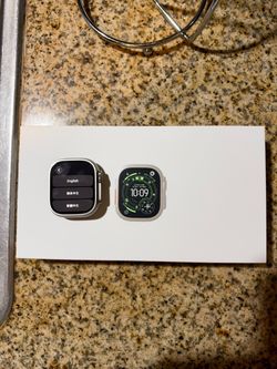 Apple Watch Ultra 3 (GPS+Cellular) 49mm Titanium Case with Blue Ocean Band