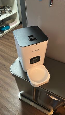 Automatic Cat Feeder