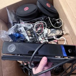 Xbox Kinect Sensor 