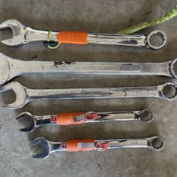 Combination Wrenches Different Sizes In Pictures 