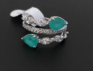 Size 8 Moissonite Diamond Ring 