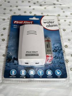 New Sealed First Alert Water Alarm WA100 For Leak and Flood Detection