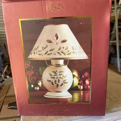 Christmas Holiday Candle Lamp Brand New 