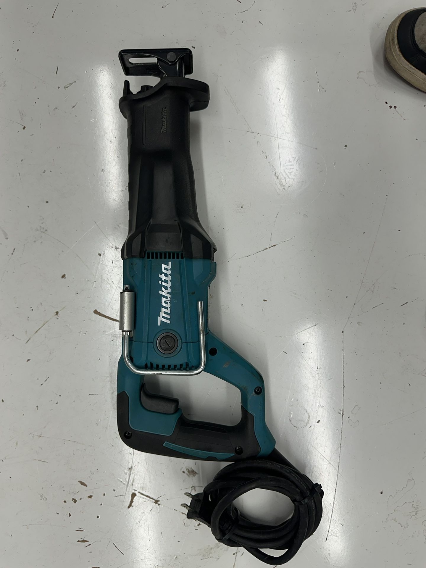 Makita - JR3051T