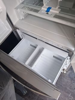 Whirlpool stainless steel refrigerator