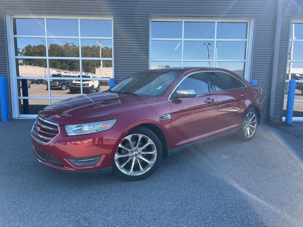 2013 Ford Taurus