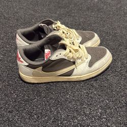 Travis Scott x Air Jordan 1 Retro Low OG 'Reverse Mocha