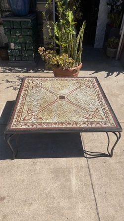 Beautiful Moroccan Vintage, coffee table