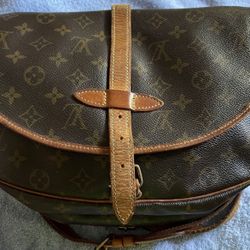 Louis Vuitton Authentic