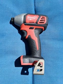 Milwaukee M18 Impact 1/4 Hex