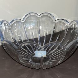 🎄 Holiday Entertaining! Mint Condition Vintage Mikasa “Jackson Square” Bowl. $20