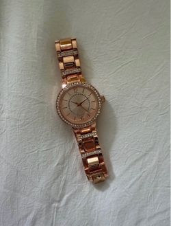 Women’s Rose gold watch