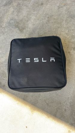 Tesla Gen 2 Mobile Charger Bundle – 120V/240V + J1772 Adapter – Excellent Condition