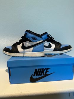 Jordan Air Jordan 1 Retro High OG GS UNC Toe Sneaker Size 6.5 Youth