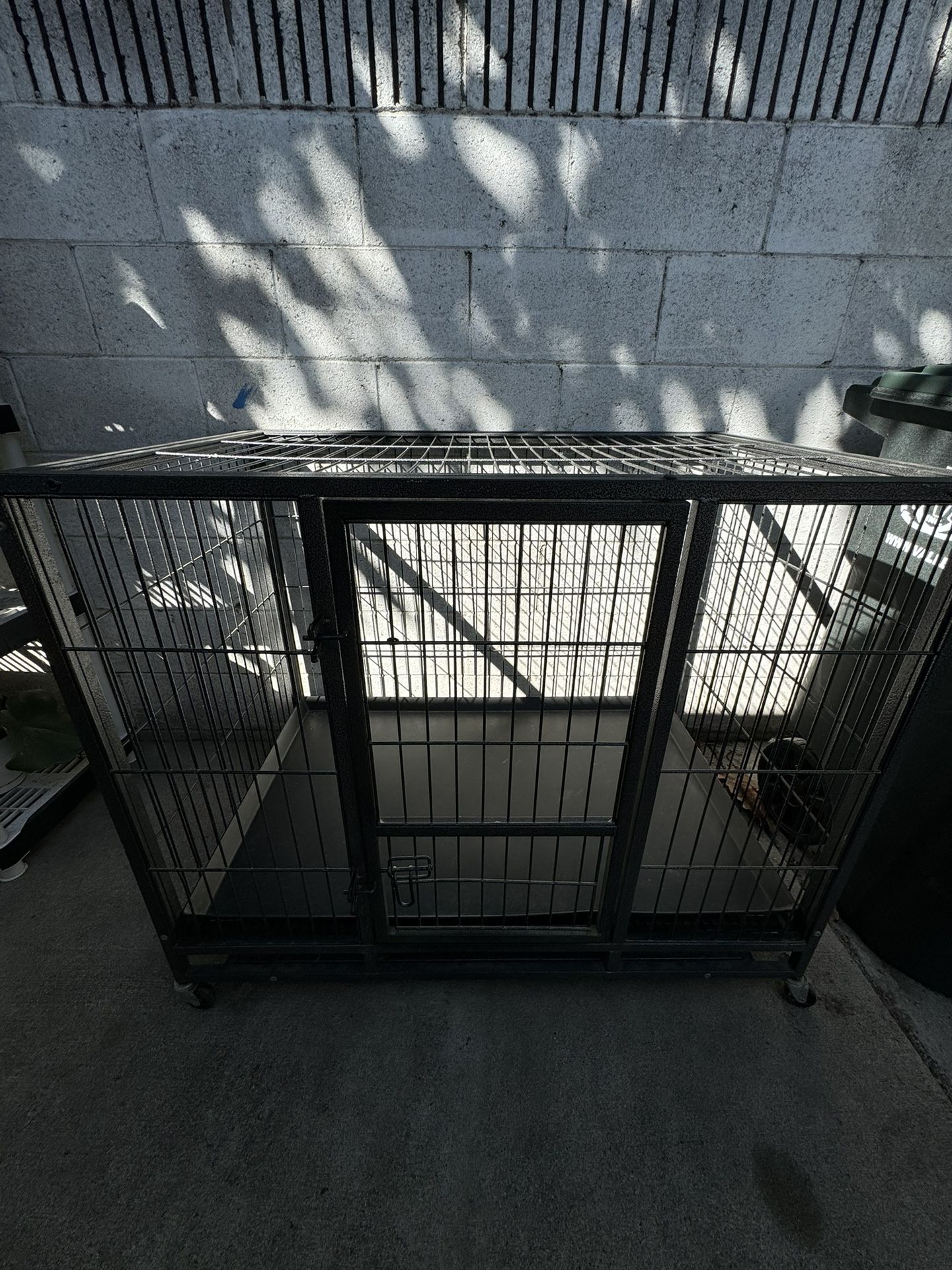 Steal Cage On Wheels For Pets