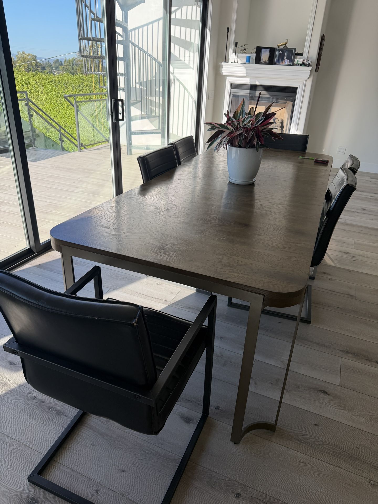 Dining Table Set