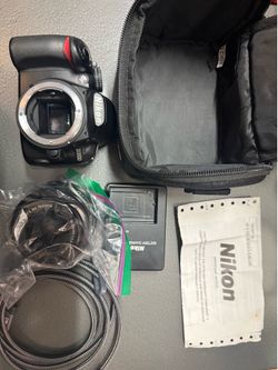 Nikon d3100 mint condition with accessories