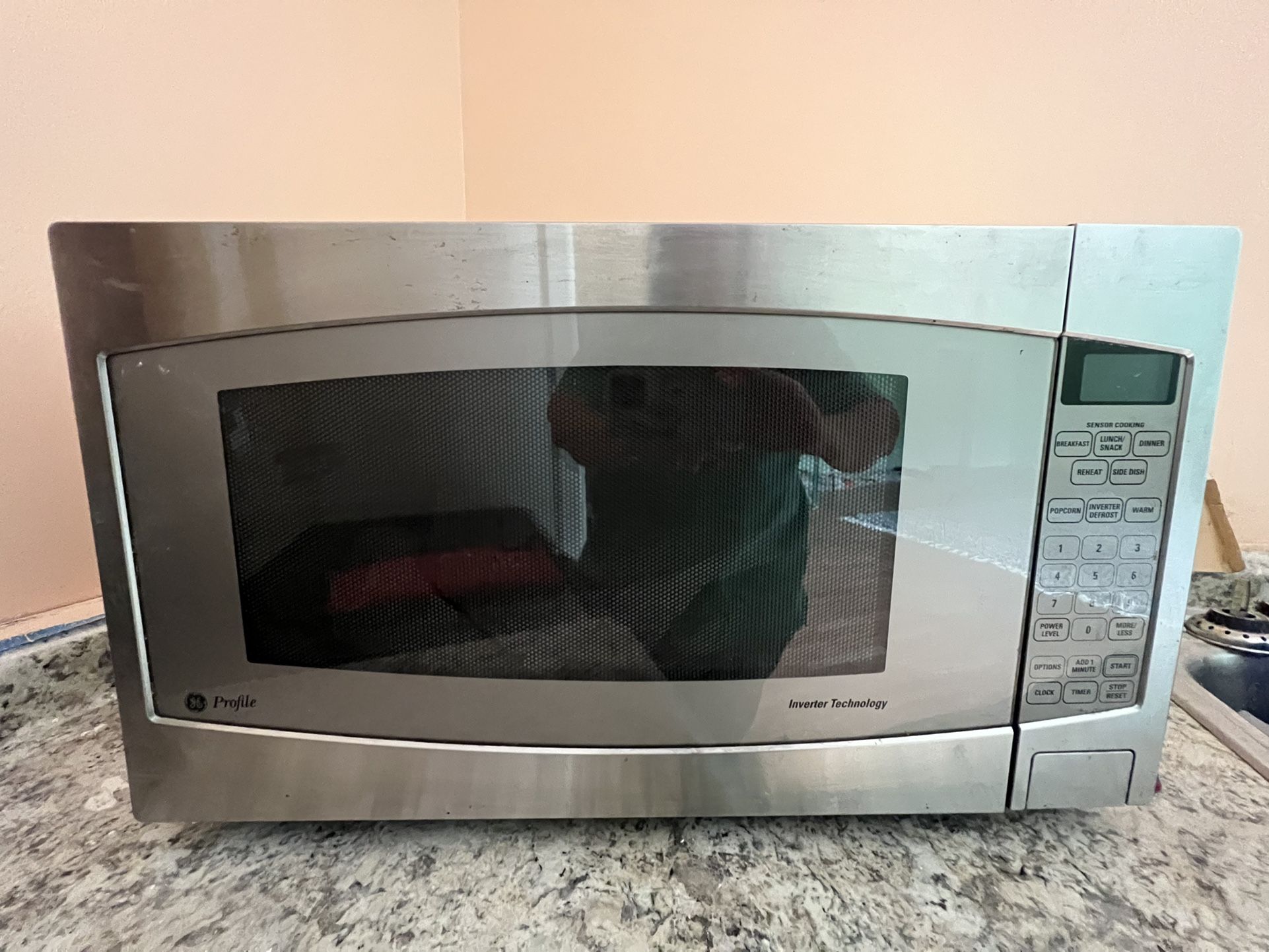 Countertop Microwave GE 1200 Watt