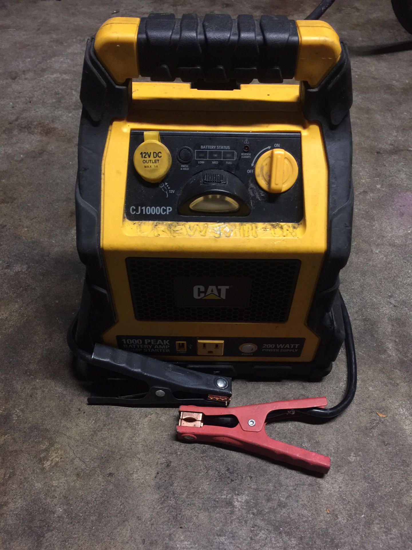 CAT 1000 amp Jump Box & Air Compressor for Sale in Seattle, WA OfferUp