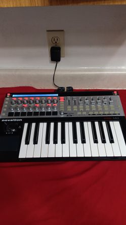 Novation 25SL Mkii Midi Controller 