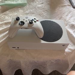 Xbox Series S for sale 
