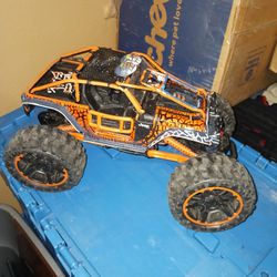 RC Jeep Crawler (Make Offers Please)