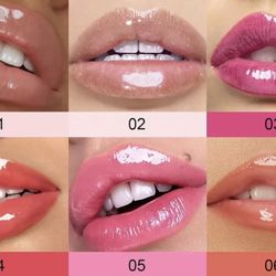 Lip Plumping Glosses
