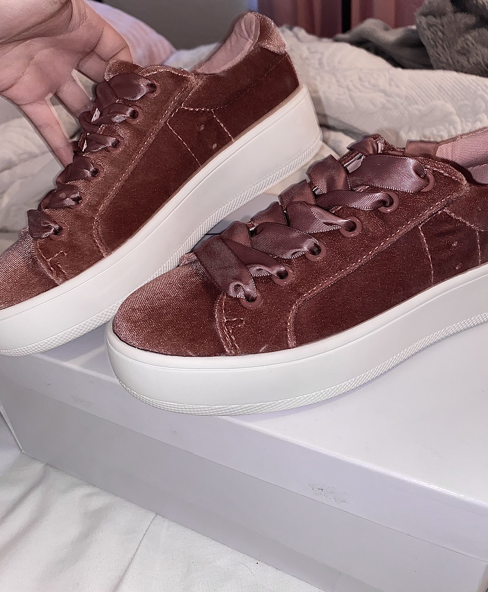 Steve madden velvet sneakers sale