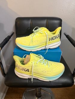 Hoka Clifton 9 Size 10.5 Men’s $95