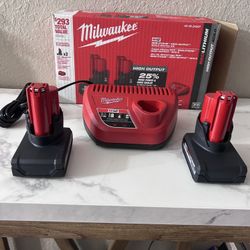 M12 12V Lithium-Ion XC High Output 5.0 Ah Battery Pack (2-Pack) Starter Kit with Charger