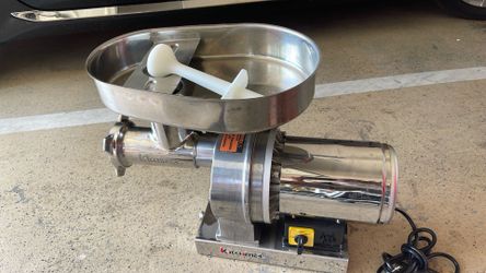 Kitchener Food Grinder #22