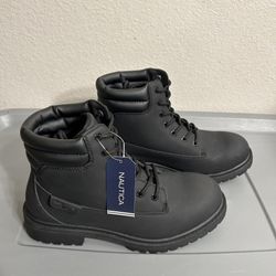 Brand New Nautica Boots 