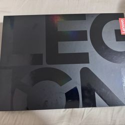 Legion lenovo 7i 16IRX9 Gaming Laptop White