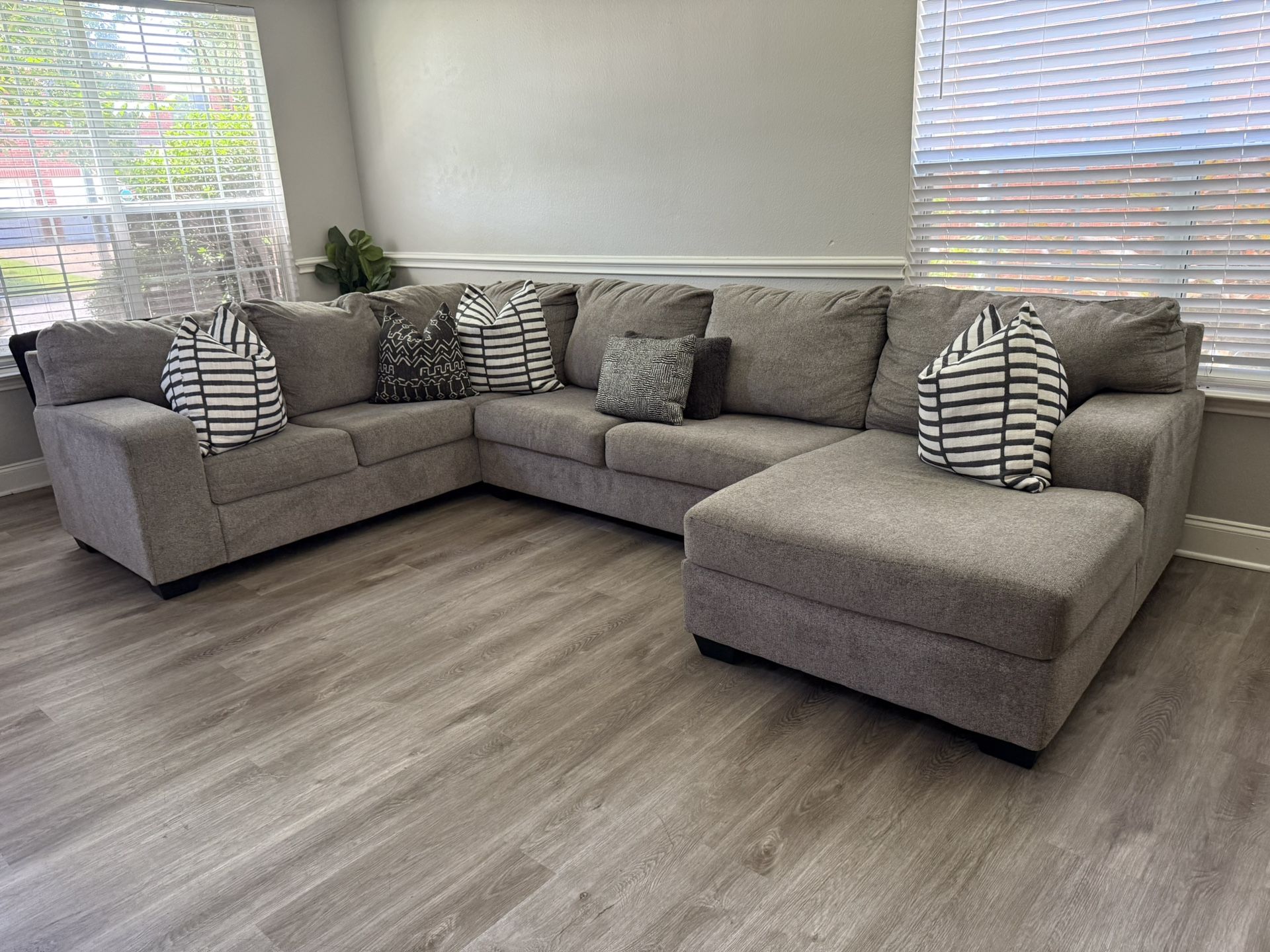 Gray Sectional Sofa Set