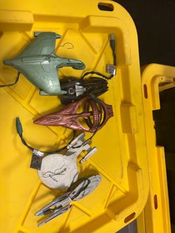 Hallmark Star trek Christmas ornaments lot