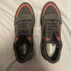 Burberrys Designer Shoe