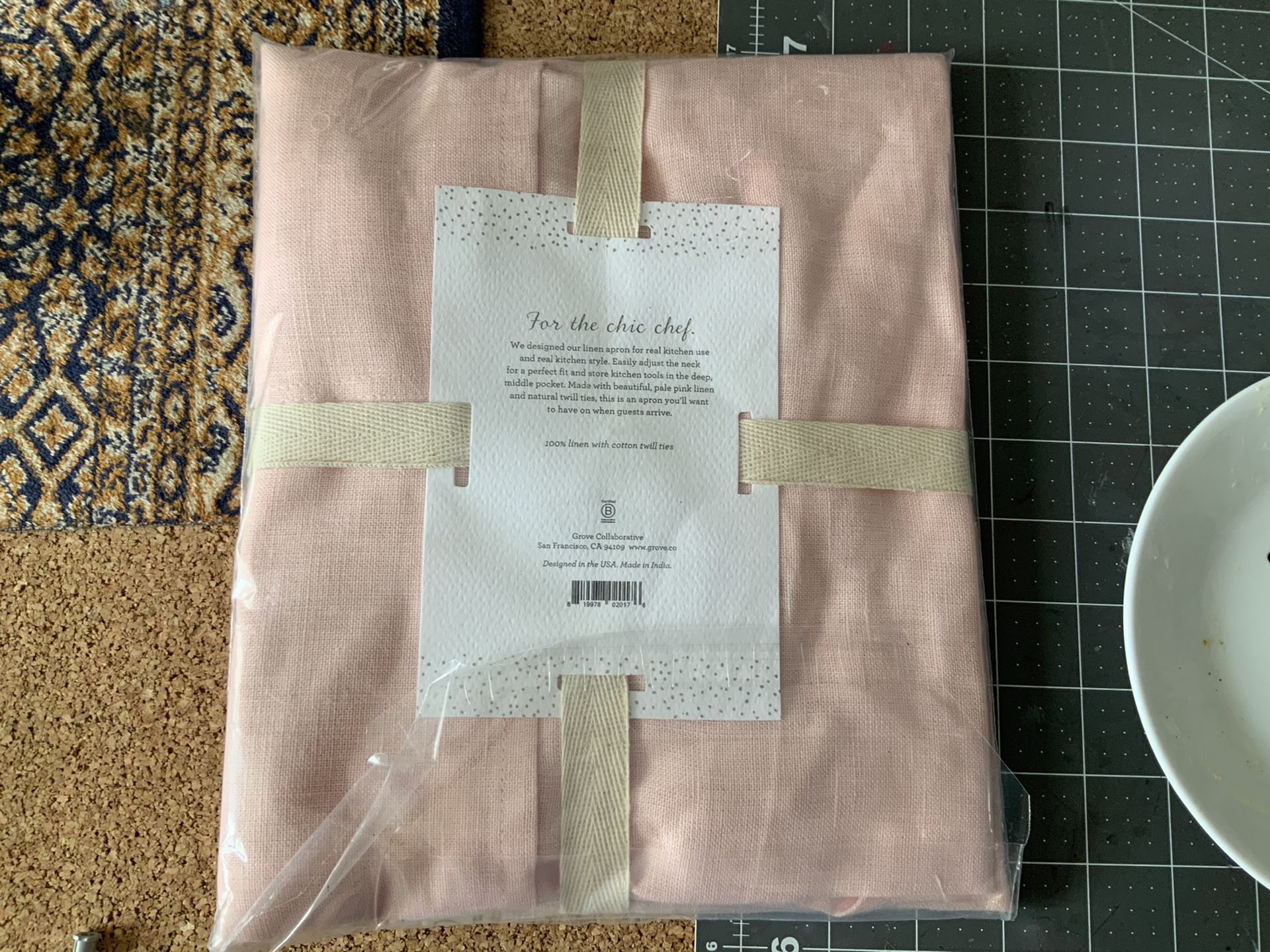 Grove Collaborative Garden Rose Linen APRON NWT