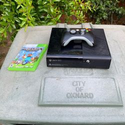 Xbox 360 With Game and Controller