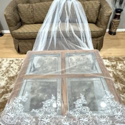 Brand New Beautiful Cathedral Veil!