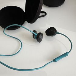 Bose SoundSport Earbud Noise-Cancelling Bluetooth Earphones - Blue/Black