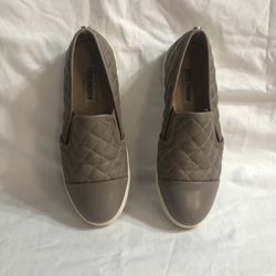 Steve Madden  sneakers leather Flocked quilted loafers taupe slip on brown. 7