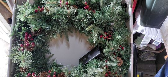 Artificial Christmas Wreath with Berries and Pinecones