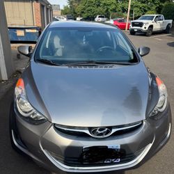 2012 Hyundai Elantra