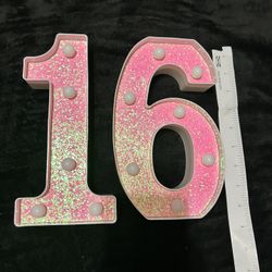 Table top 8” pink glitter led lights 