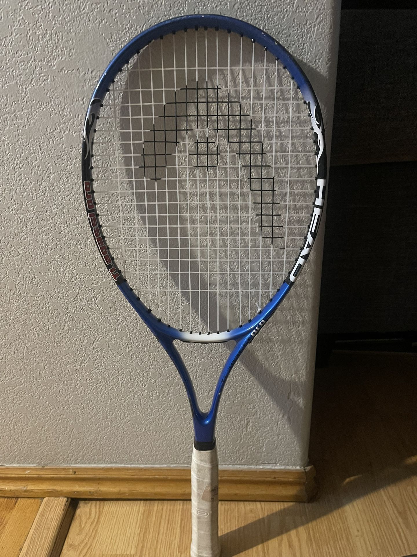 Tennis Racket 