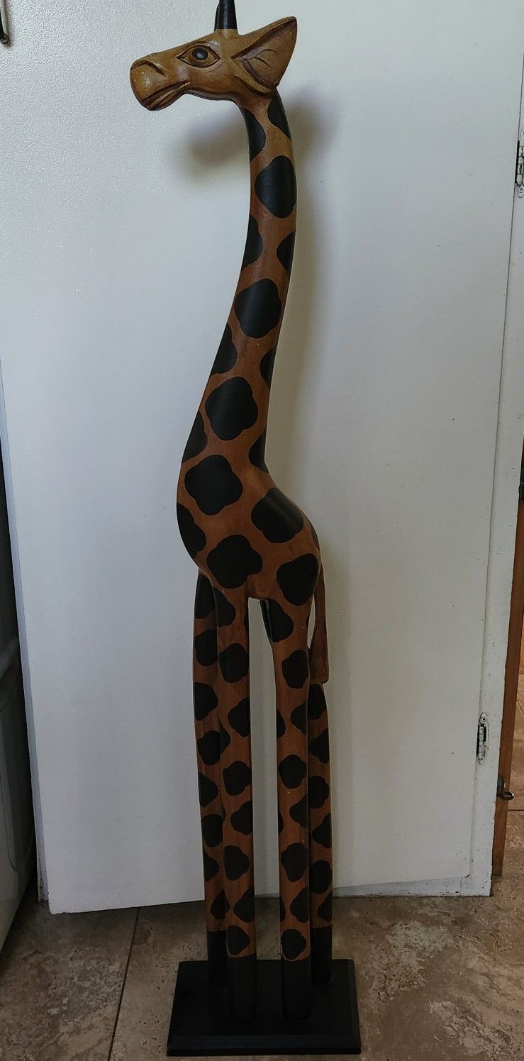 Wooden Giraffe