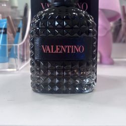 Valentino Born In Roma Coral Fantasy